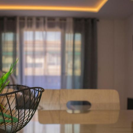 Deluxe Apartament アルカラ・ラ・レアル エクステリア 写真