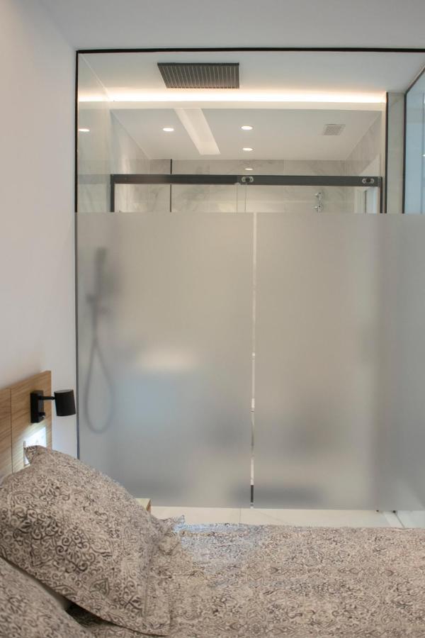 Deluxe Apartament アルカラ・ラ・レアル エクステリア 写真